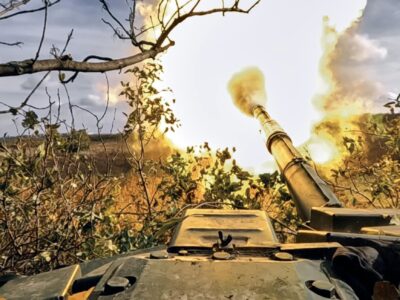 Сили оборони України продовжують штурмові дії південніше Бахмута  
