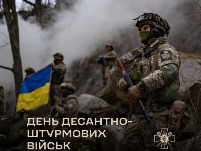 Рустем Умєров привітав воїнів-десантників: Ви завжди перші, ви ударна сила українського війська  
