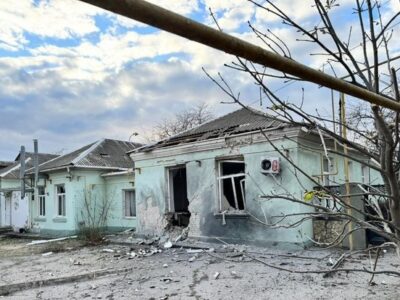 За добу російські окупанти здійснили 56 обстрілів Херсонщини: одну людину поранено  