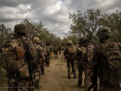 Дякую всім, хто наближає перемогу та дає захист нашим людям — Президент України  