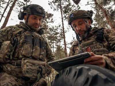 Важливо ніколи не забувати, як багато людей докладають зусиль для захисту України — Президент  