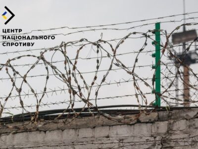 Ворог змушує українських в’язнів, які перебувають на ТОТ, отримувати російські паспорти
