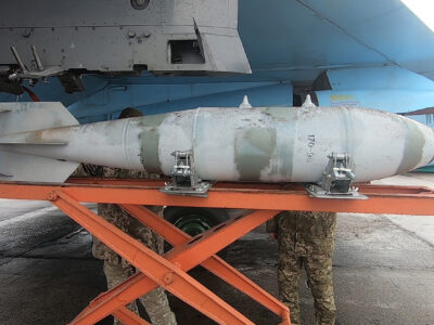 Повітряні Сили: російський корабель знищили крилатими ракетами з тактичної авіації  