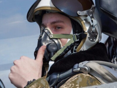 Українських пілотів-винищувачів почнуть навчати у Франції на початку 2024 року — заява Міноборони країни  