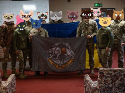 Українські офіцери-психологи завершили пілотний курс навчання у Великій Британії  