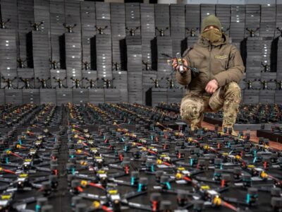 Окупантам «під ялинку»: ще 5000 FPV-дронів відправлено Силам оборони України  