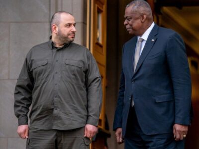 Рустем Умєров та голова Пентагону обговорили підтримку України після масованої атаки рф  