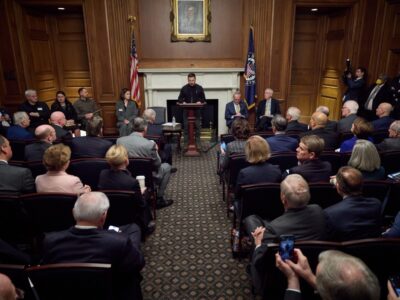 Президент України зустрівся з лідерами обох партій у Сенаті США та сенаторами  