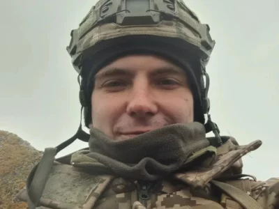 Над пораненим командиром кружляли дрони-камікадзе: шансів вижити не було  