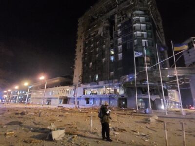 Харків під вогнем: репортаж з місць влучань  