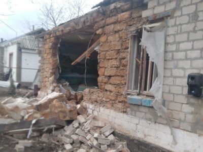 Минулої доби російські окупанти обстріляли щонайменше 20 населених пунктів Харківщини: пошкоджені приватні будинки  
