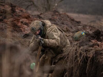 Сили оборони стримують ворога на Мар’їнському напрямку, відбито атаки біля Роботиного — Генштаб ЗСУ  