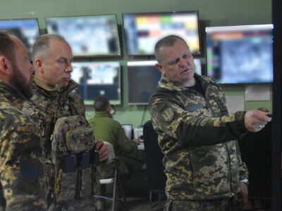 Обстановка залишається вкрай напруженою — Олександр Сирський про Сіверський та Бахмутський напрямки  