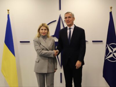 Ольга Стефанішина обговорила з генсеком НАТО безпекову ситуацію та підтримку України  