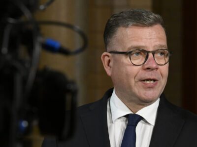 Прем’єр Фінляндії пообіцяв продовжити підтримку України та наростити виробництво боєприпасів  