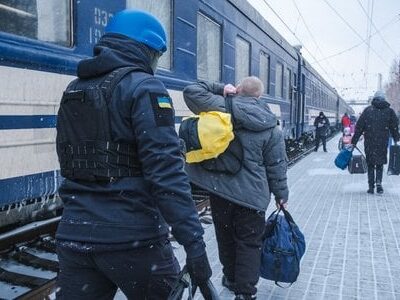 Ще 35 людей евакуйовано з прифронтових районів Херсонщини: серед них троє дітей  