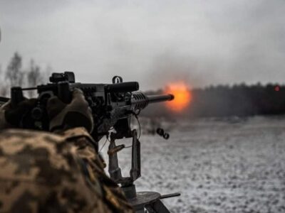 На Таврійському напрямку за добу ліквідовано понад шістсот російських військових  