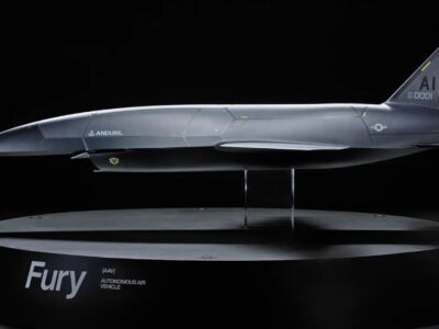 ВПС США взялися за розробку «лютих» дронів-напарників для бойових літаків  