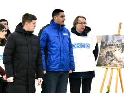Гостомель, Буча, Бородянка: Голова ОБСЄ відвідав Київщину і зробив важливу заяву  