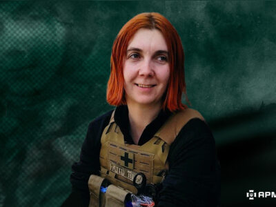 «Поставите діловодом — спалю кабінет»: бойовий медик «Киця» про звільнення Чернігівщини та посмішку, яка рятує  