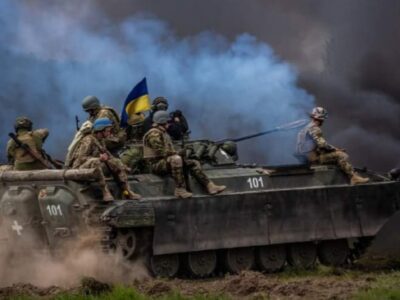 На фронті за добу — 66 боєзіткнень, ЗСУ стримують росіян поблизу Мар’їнки — відбили 20 атак  