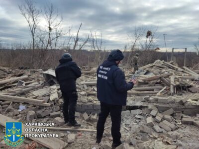 Окупанти вдарили по Харківщині дроном-камікадзе: є постраждалі  