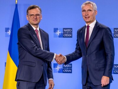 Дмитро Кулеба та Єнс Столтенберг скоординували позиції напередодні засідання Ради Україна — НАТО  