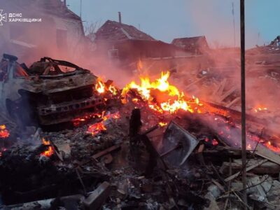 росія знову вдарила КАБами по Вовчанську, є постраждалий  