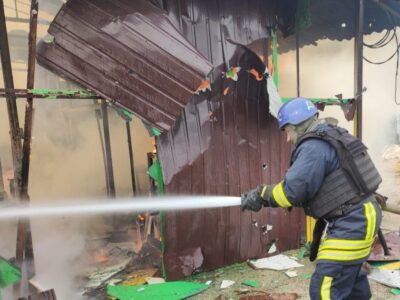 Ворог зранку обстріляв Нікопольщину, поранені дві жінки  