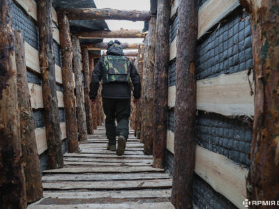 Як військові розбудовують оборонні рубежі: фоторепортаж від АрміяInform з Донеччини  
