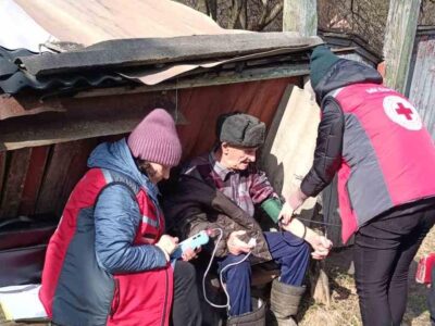 В Україні запрацювала ще одна мобільна медична бригада Українського Червоного Хреста  