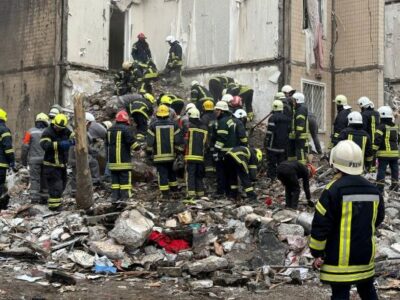 В Одесі вже 12 загиблих: під завалами рятувальники знайшли тіло ще однієї дитини  