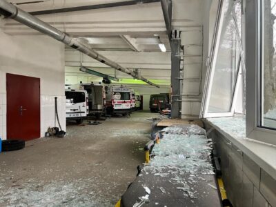 У Сумах через удар рф пошкоджена школа, лікарня та водоканал, постраждала людина — ОВА  