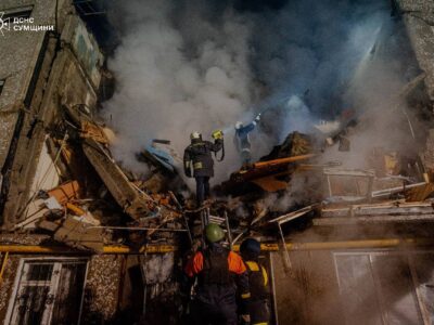 У Мирнограді з-під завалів будинку дістали тіла двох загиблих осіб  