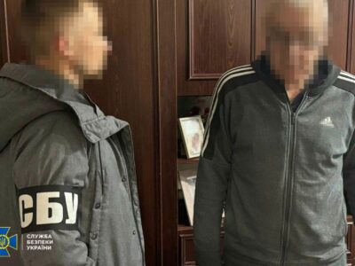 У Харкові затримали двох колишніх посадовців, які допомагали окупантам обстрілювати газові мережі  