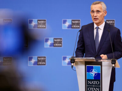 Усі члени НАТО погоджуються, що Україна потребує підтримки в цей критичний момент — Єнс Столтенберг  