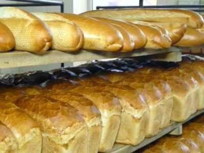 На прикордонні Чернігівщини окупанти розстріляли машину з хлібом  