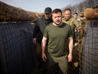 Президент перевірив фортифікації на Харківщині: росіяни мають бачити, що ми готові оборонятися  