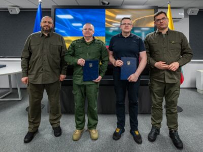 Міністри оборони України і Литви домовились про тісну співпрацю у розмінуванні  