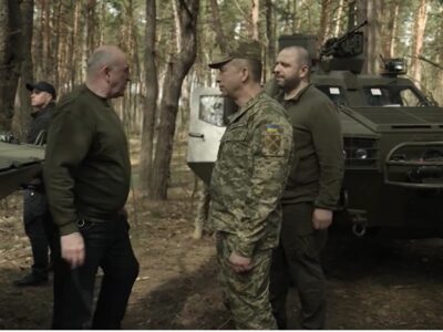 Міністр оборони і Головнокомандувач ЗСУ оцінили нові зразки зброї та техніки українського виробництва  