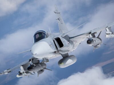 Володимир Зеленський: Готуємося розширити бойову авіацію завдяки шведським «Гріпенам»  