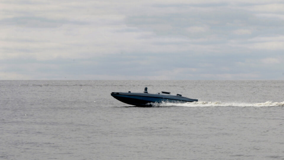 Намальовані підводні човни не допомагають: у росіян немає нового захисту від українських морських дронів  