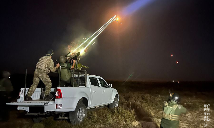 Ворог запустив по Україні 37 ракет та 320 БПЛА: основний напрямок удару — Полтавщина та Харківщина  