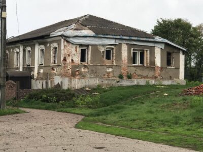 У Харкові внаслідок влучання в землю ворожої ракети постраждало шестеро людей  