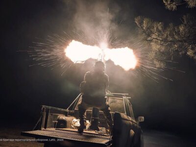 Президент: Головне зараз — швидкість постачання зброї для наших воїнів  