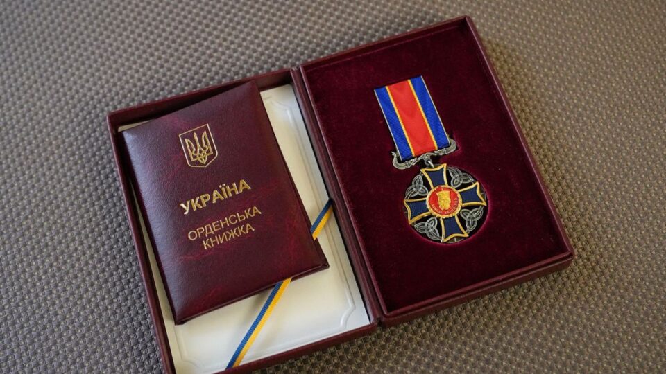 Українських зброярів відзначили нагородами, одного — посмертно  