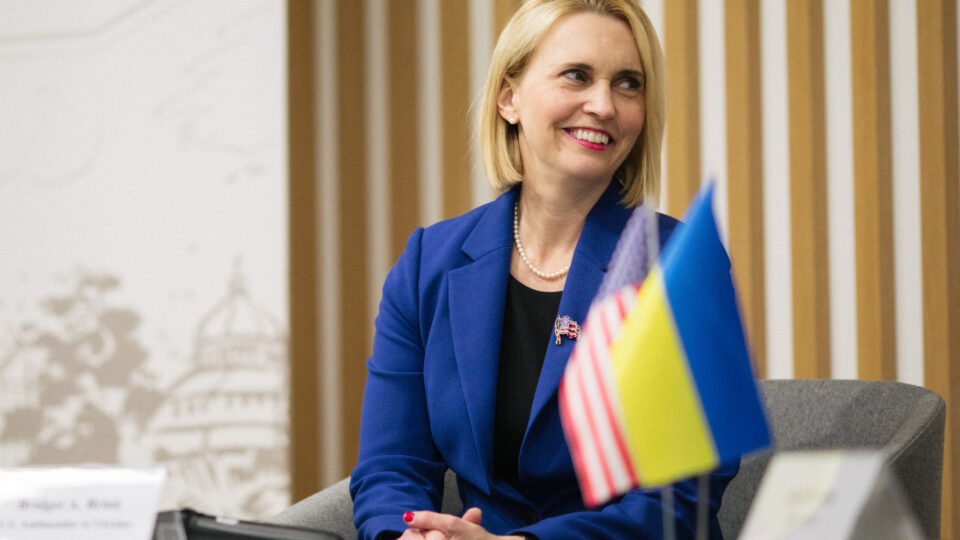 Бріджит Брінк пояснила Конгресу важливість підтримки України під час війні  