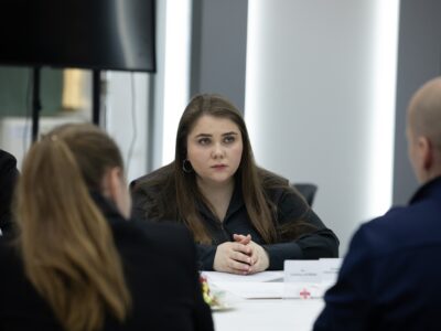 Використання інструментів штучного інтелекту може змінити хід війни — заступник Міністра оборони  