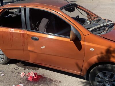 На Великдень окупанти скинули вибухівку на авто з людьми у Покровському районі Донеччини  