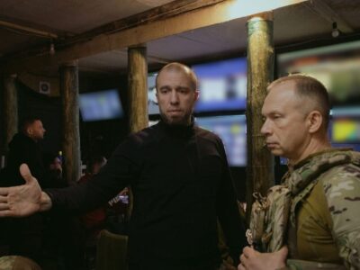 Ворог завʼяз у вуличних боях за Вовчанськ та зазнав дуже значних втрат — Олександр Сирський  